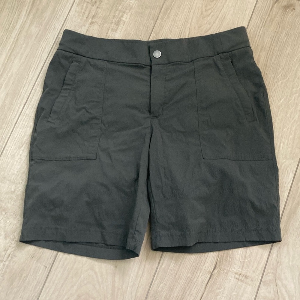 Athleta Trekkie North Bermuda Shorts